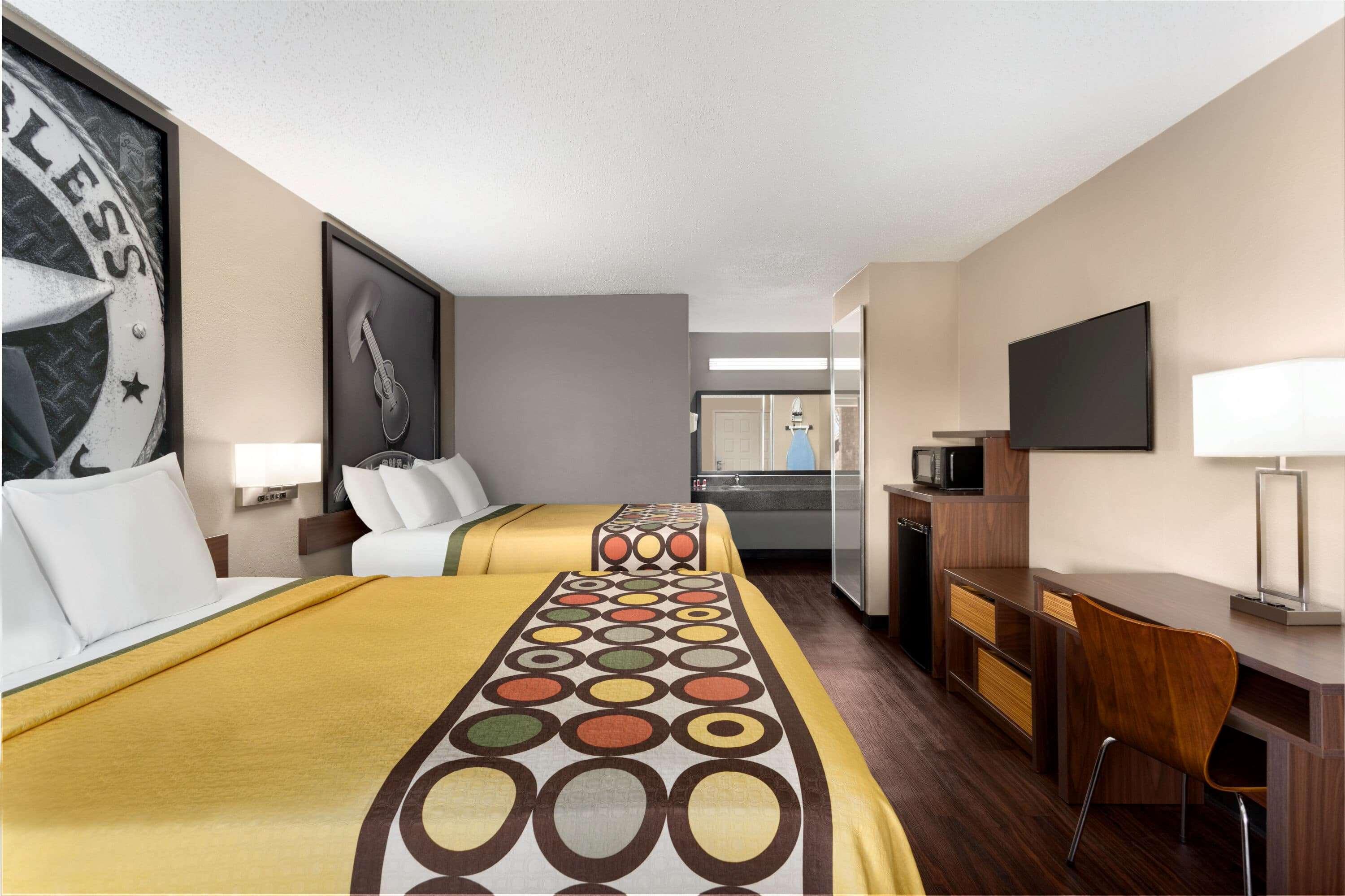 Super 8 By Wyndham Universal City Bagian luar foto
