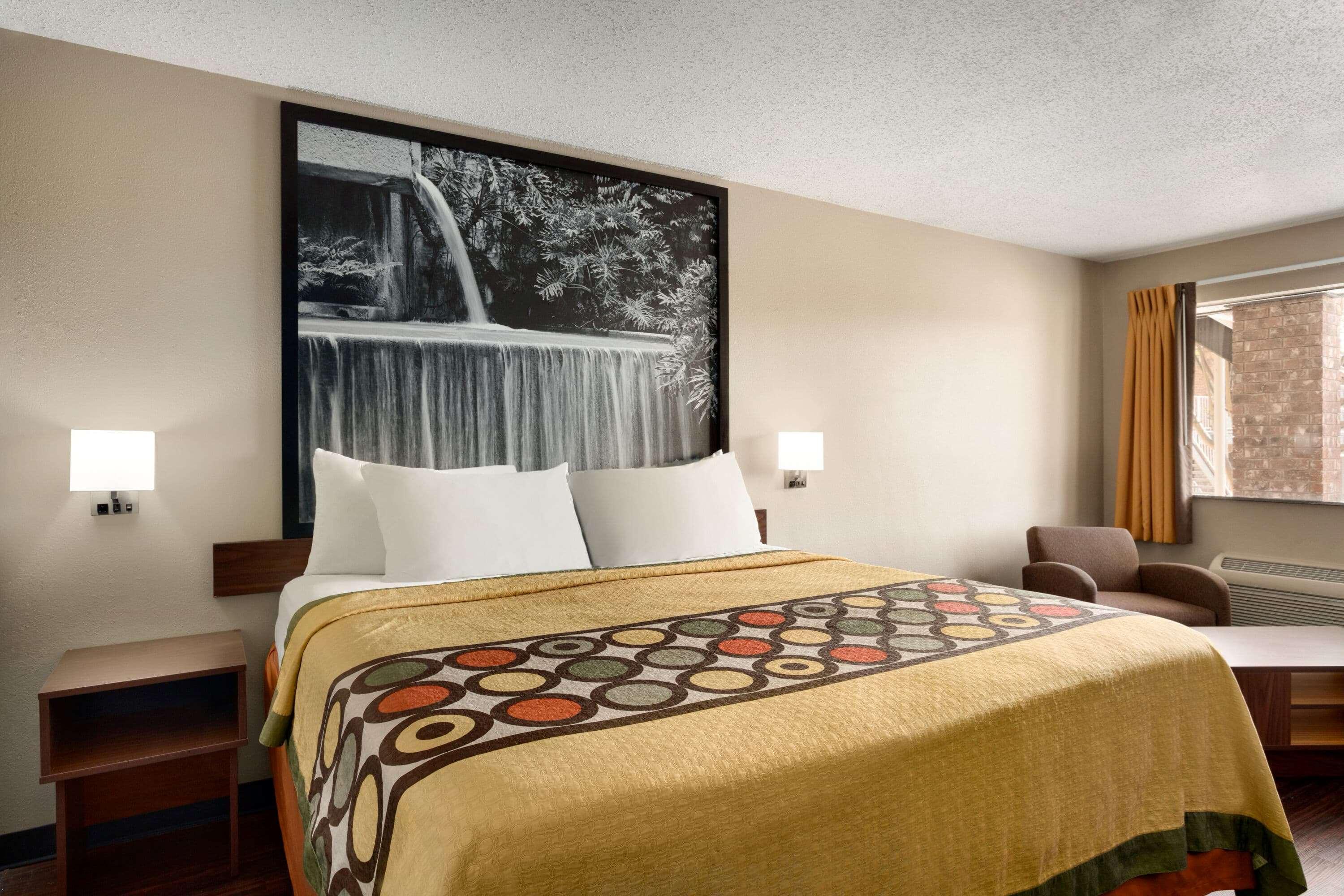 Super 8 By Wyndham Universal City Bagian luar foto